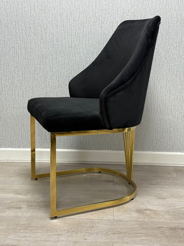 Carlton Black/Gold Plush Velvet Dining Chair