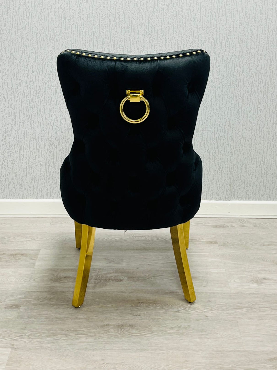 Arial Marble & Gold Dining Table With Victoria Quilted Ring Knocker Dining Chairs Gold Legs