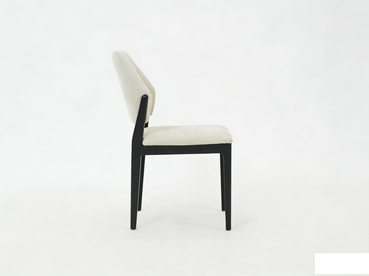 Berkeley Designs Sorrento Textured Dark Oak Dining Table With Chairs